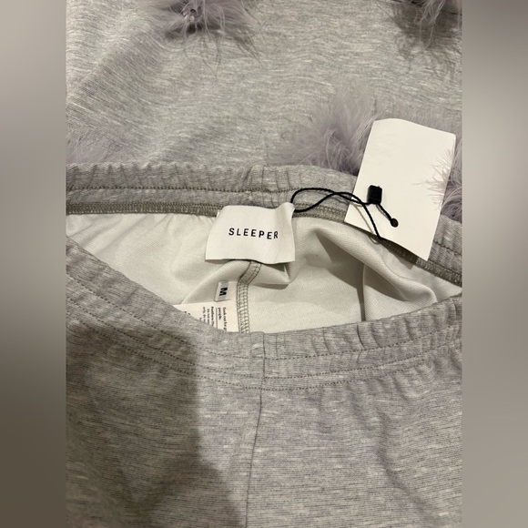 Sleeper Set - Picture 5 of 9